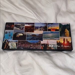 URBAN DECAY BORN TO RUN PALETTE